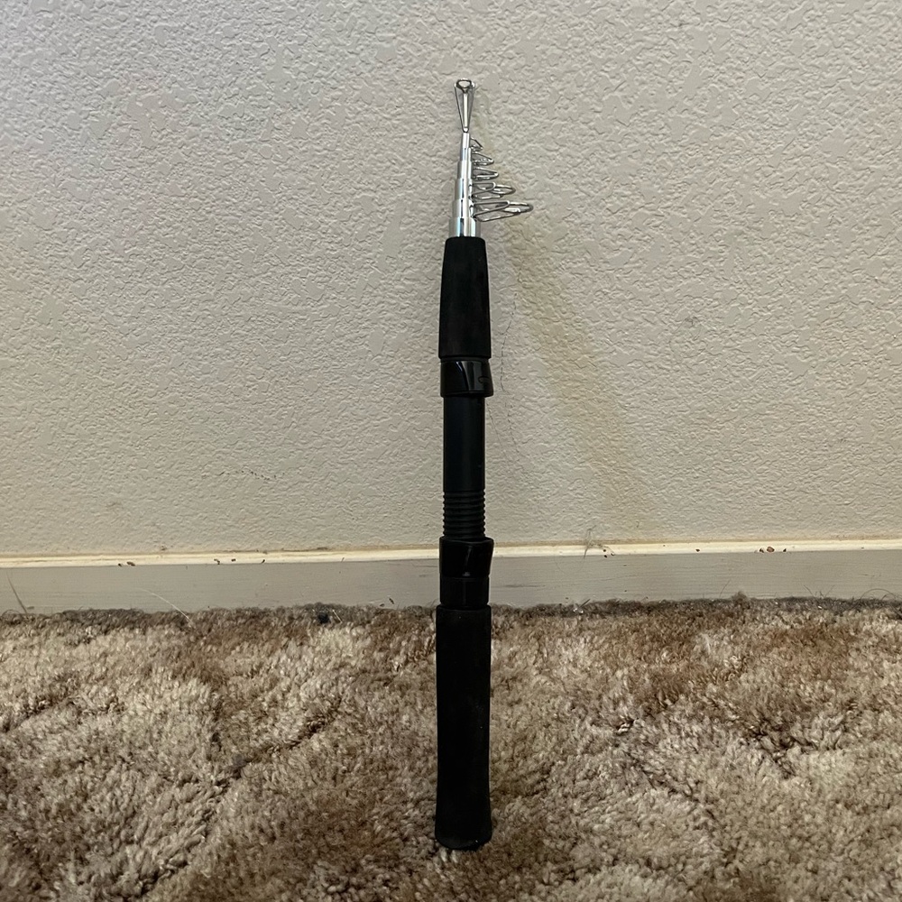Shakespeare Telescoping Medium action fishing rod.